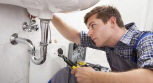 إصلاح تسربات المياه 51375332